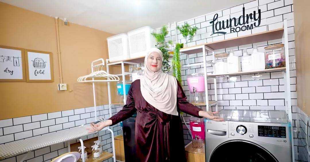 YouTube.com/Tasyi Athasyia